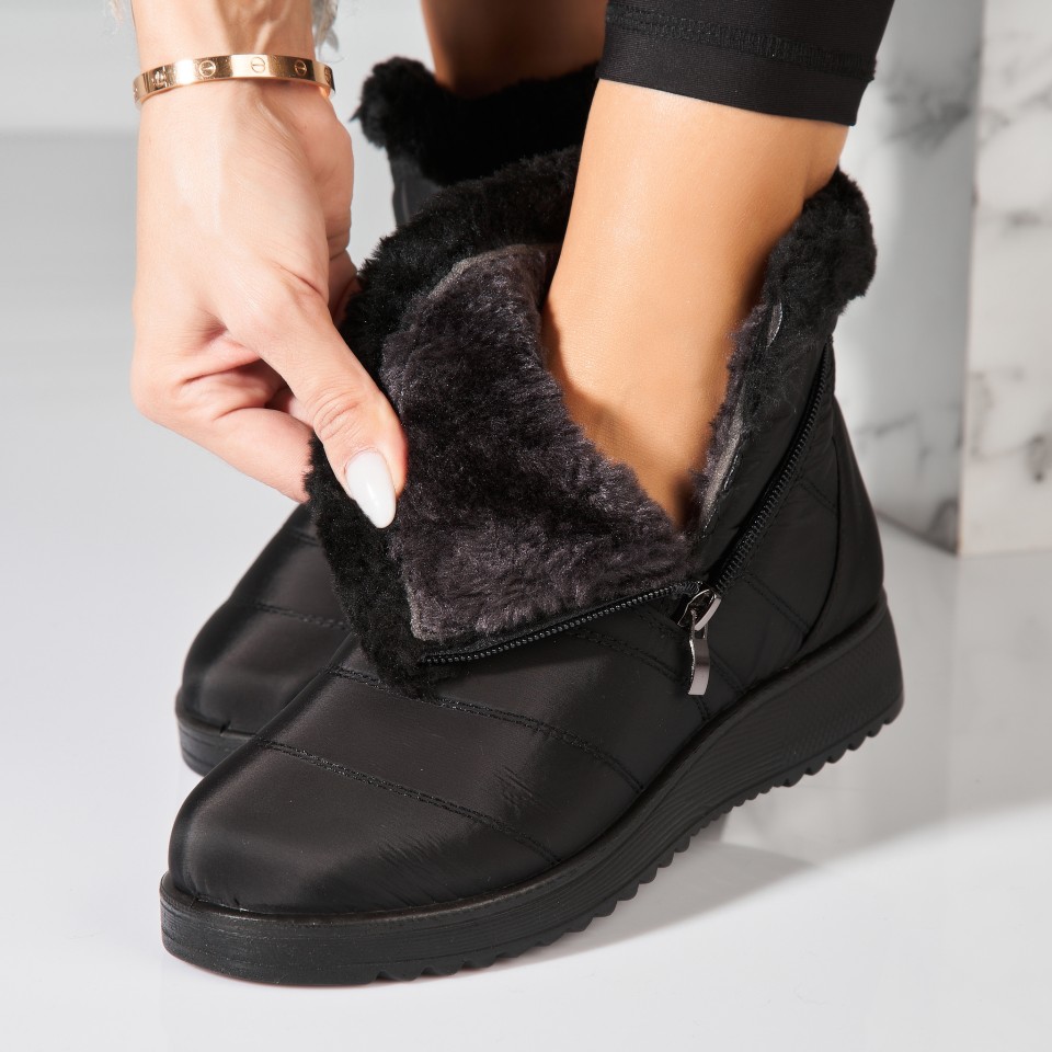 Poze Cizme Dama Imblanite Negre din Fas Estrella