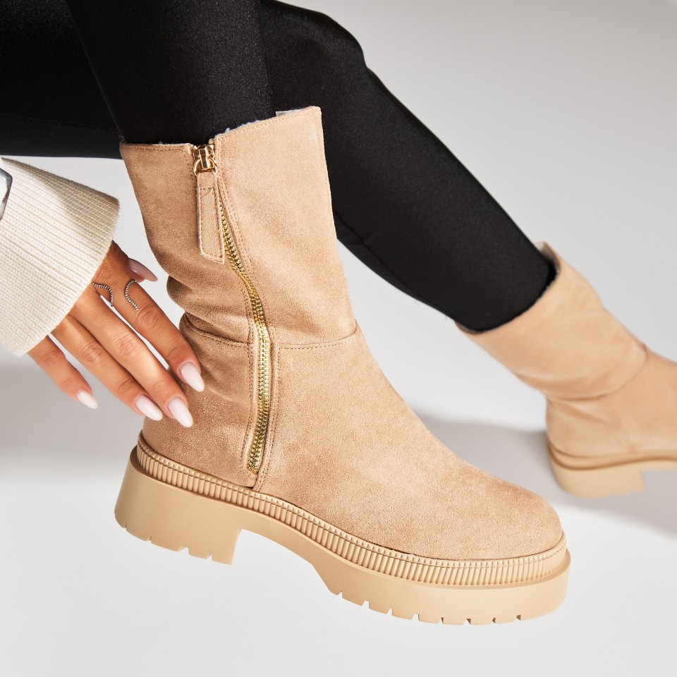 Poze Ghete Dama Imblanite Bej din Piele Ecologica Intoarsa Kysia