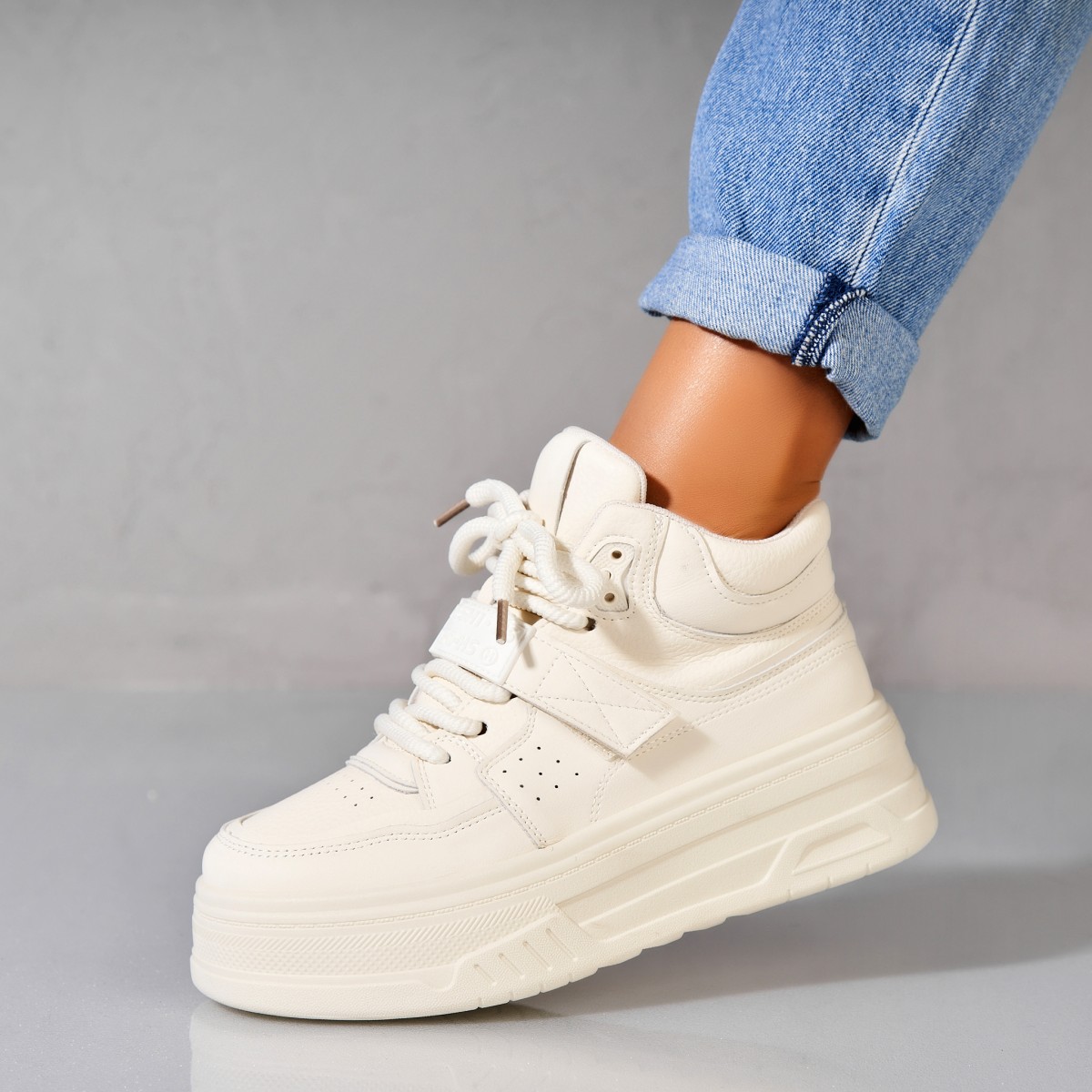 Poze Sneakersi dama Piele Ecologica Crem Jazai