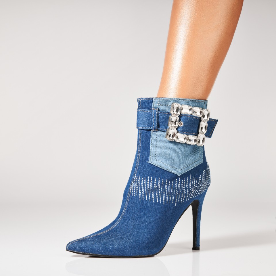 Poze Botine dama cu Toc Bleumarin din Textil Dioni