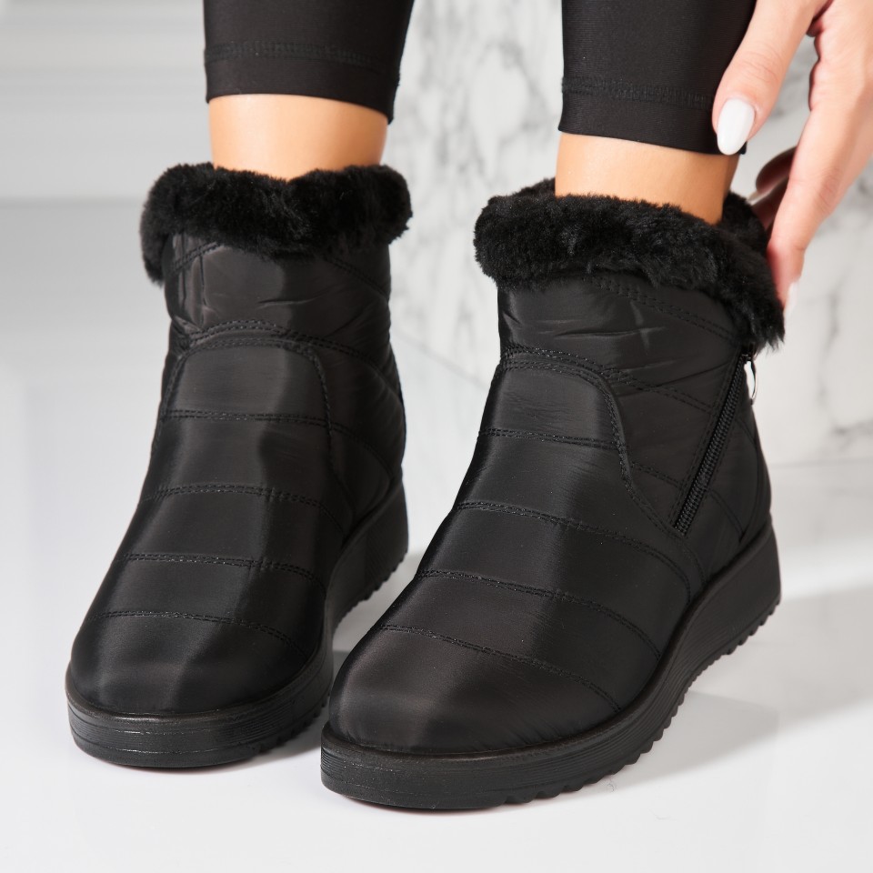 Poze Cizme Dama Imblanite Negre din Fas Estrella