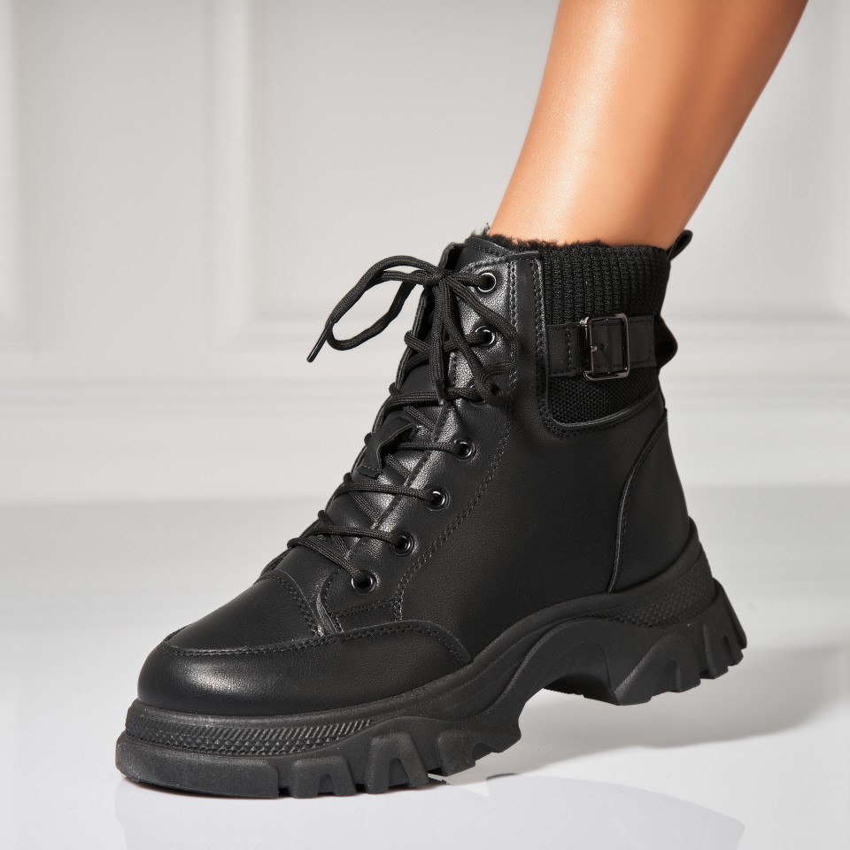 Poze Ghete Dama Imblanite Negre din Piele Ecologica Lexie