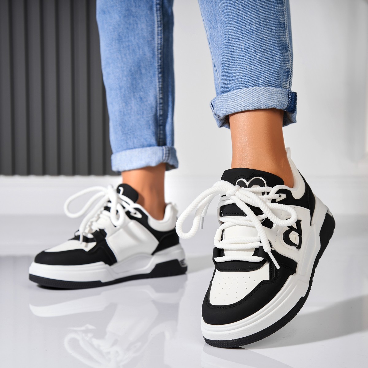 Poze Adidași damă Piele Ecologica Negru Veida