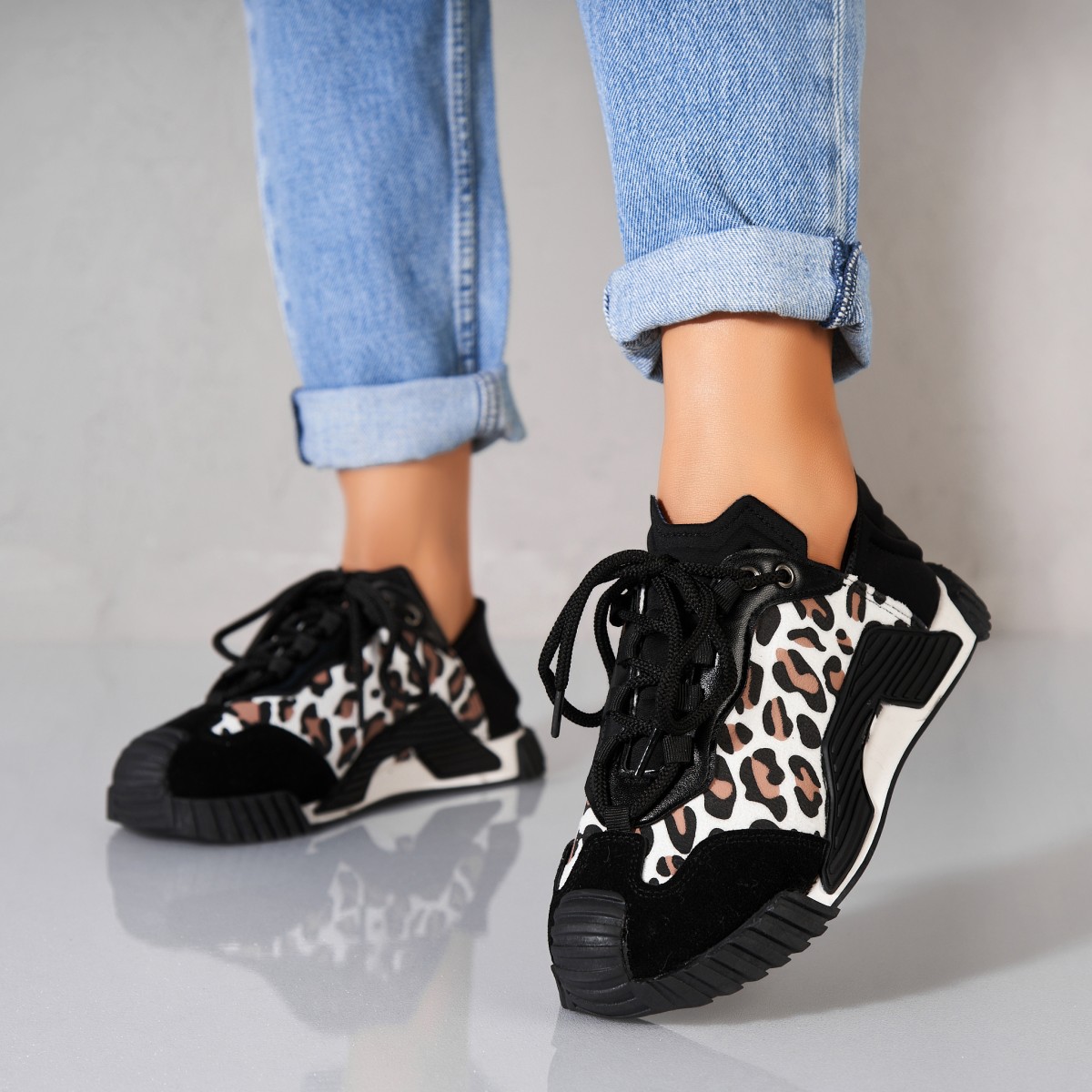 Poze Adidași damă Textil Alb Jolen