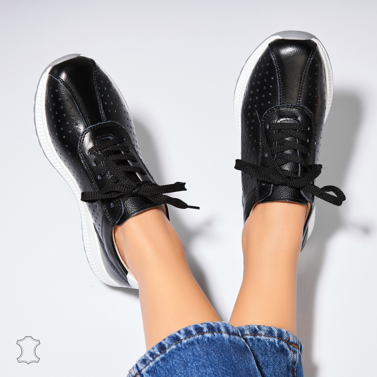 Poze Adidasi Piele Naturala Negri Maryjane