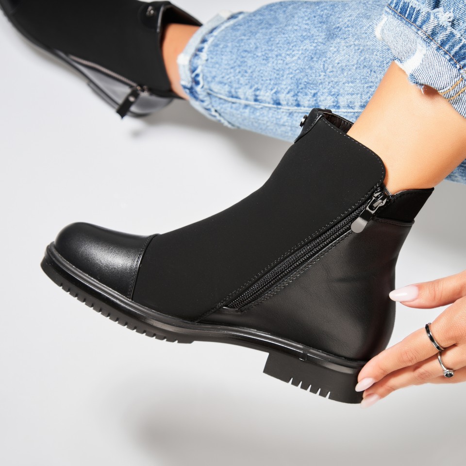 Poze Ghete Dama Imblanite Negre din Piele Ecologica Intoarsa Saraya