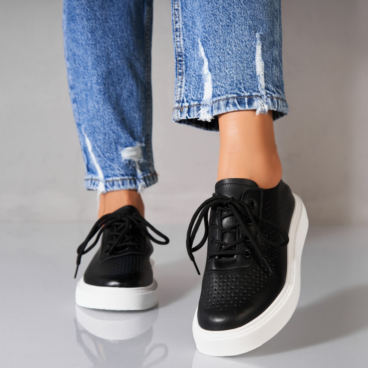 Poze Adidași damă Piele Ecologica Negru Sedra