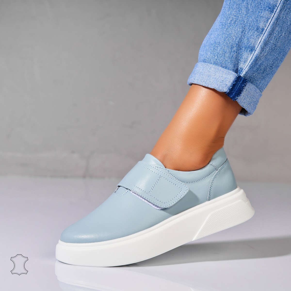 Poze Adidasi Piele Naturala Albastri Zeyda