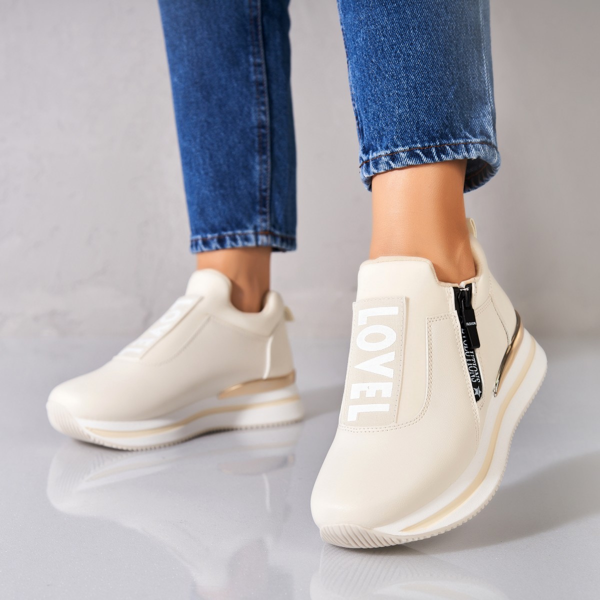 Poze Adidași damă Piele Ecologica Bej Rylan