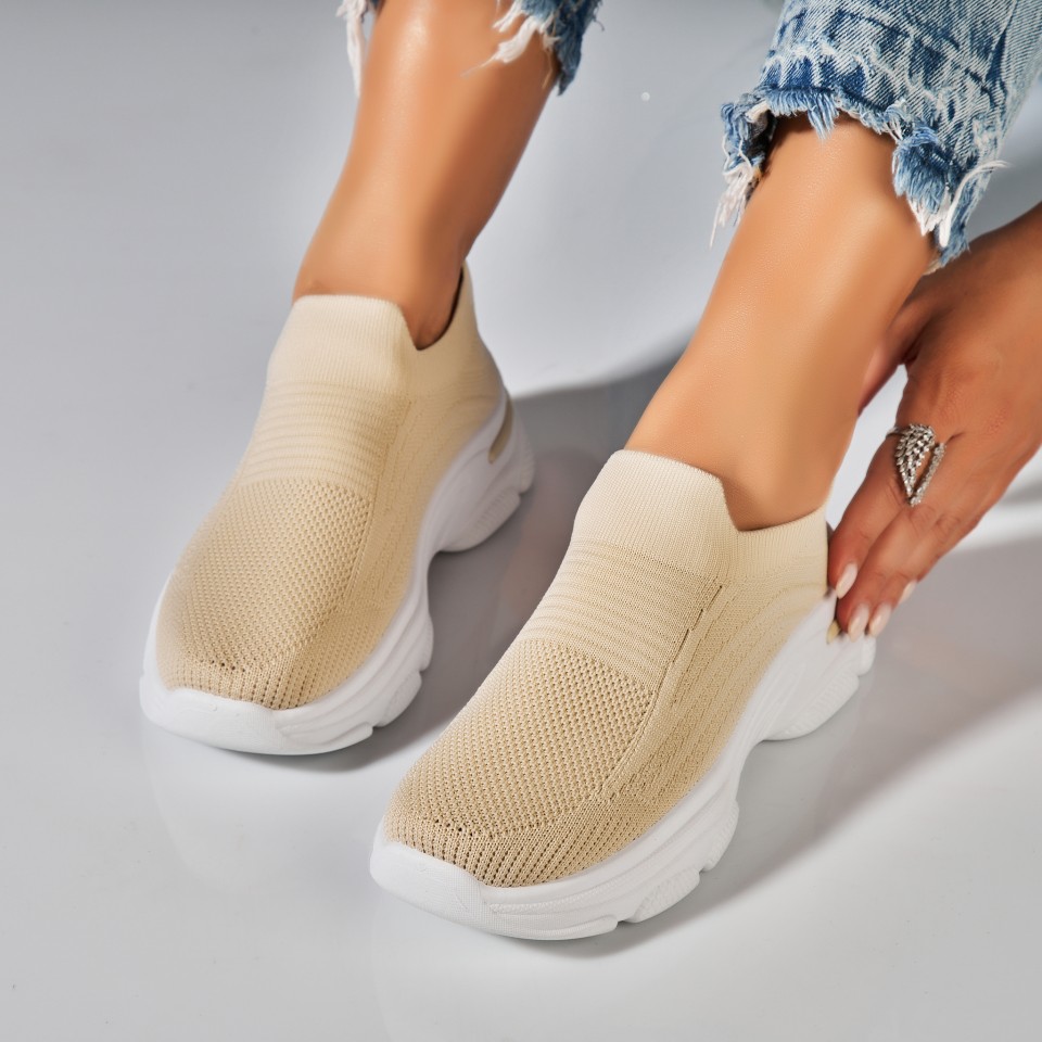 Poze Adidasi Dama Bej din Textil Dawna