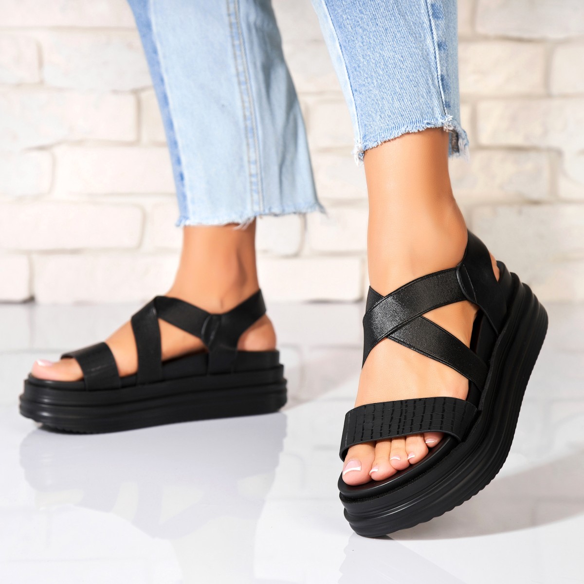 Poze Sandale dama cu platforma Negre din Piele Ecologica Keity