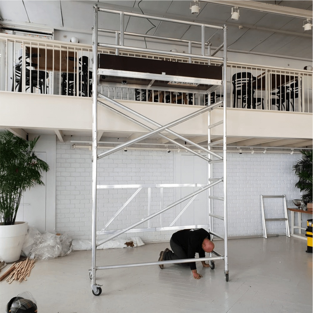 sposa boutique   rochii de inchiriat Schela mobila de inchiriat din aluminiu H lucru 3,6m