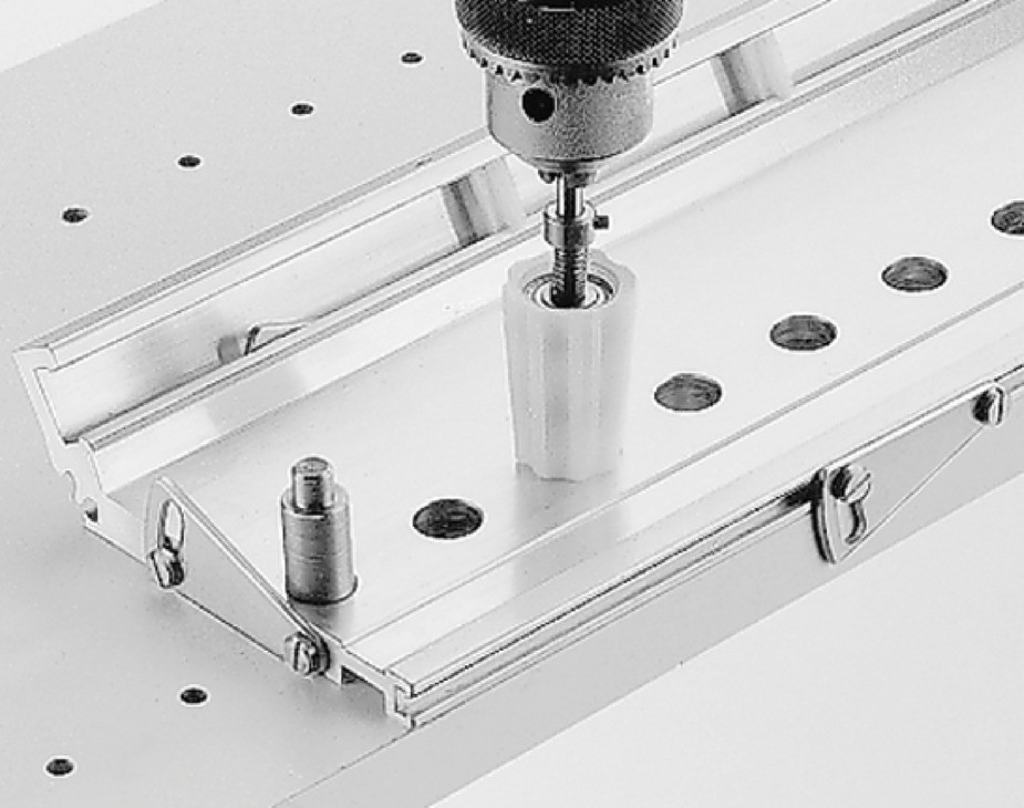 Adaptor pentru burghiu D 3-5 mm