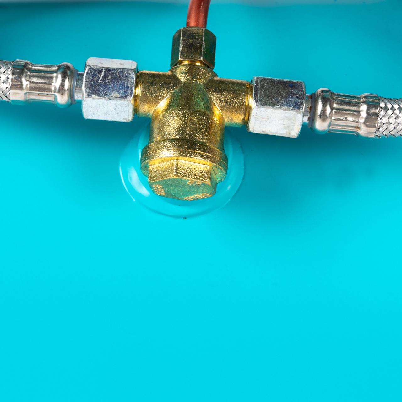 Compresor Detoolz 24L fara ulei, 1500 W, debit 154L/min, 8 bar, 2 prize de aer [2]