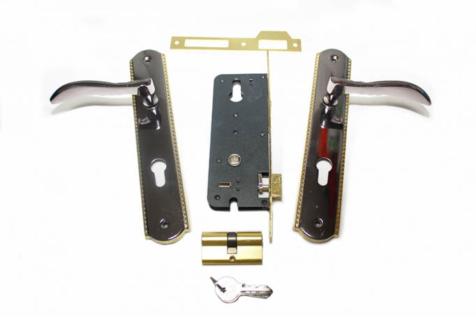 Constructii  - Broasca cu butuc si silduri L31 BN-GP (yala)