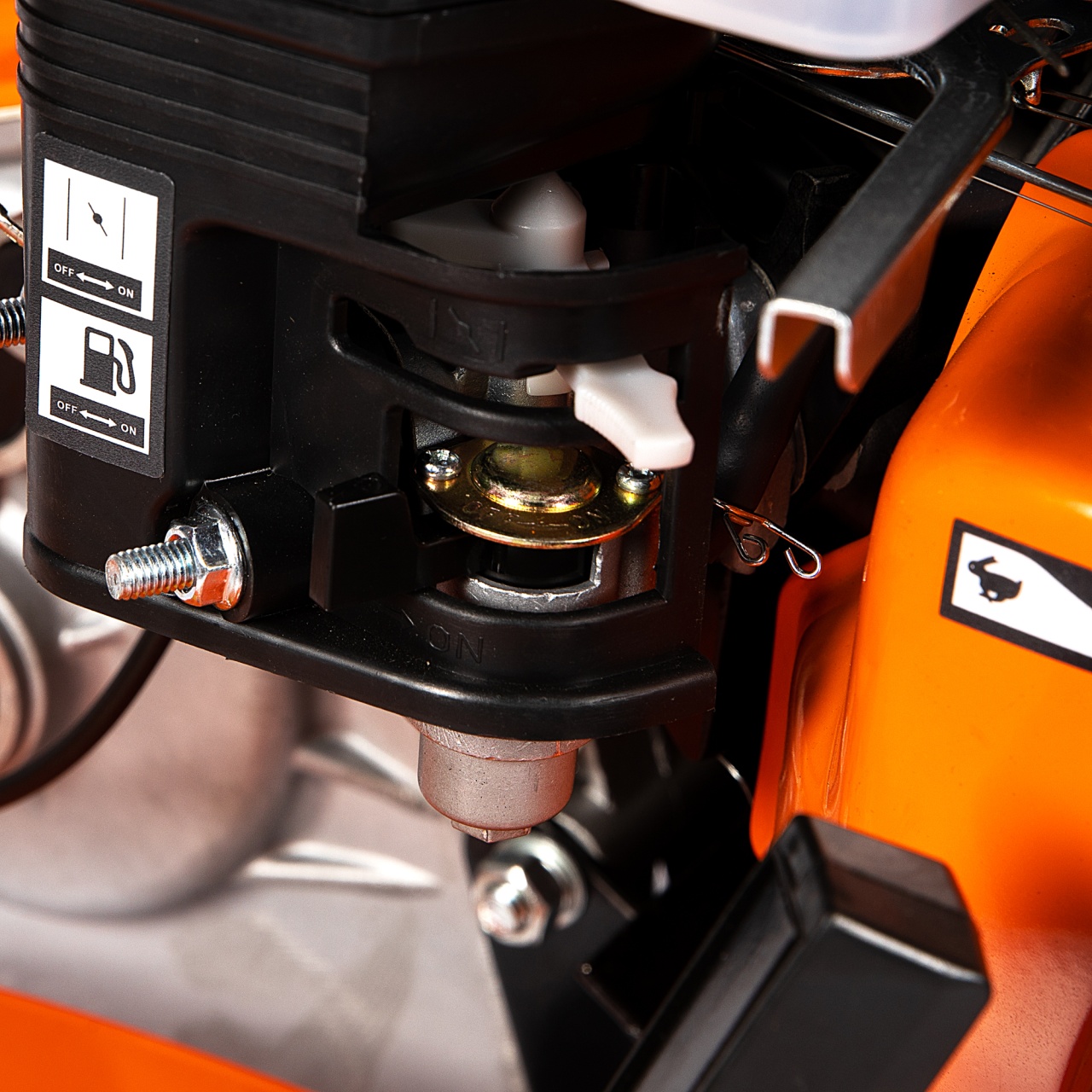 Motocultor Detoolz 8cp 212cc, benzina 4T, 3 viteze, pornire manuala - imagine 2