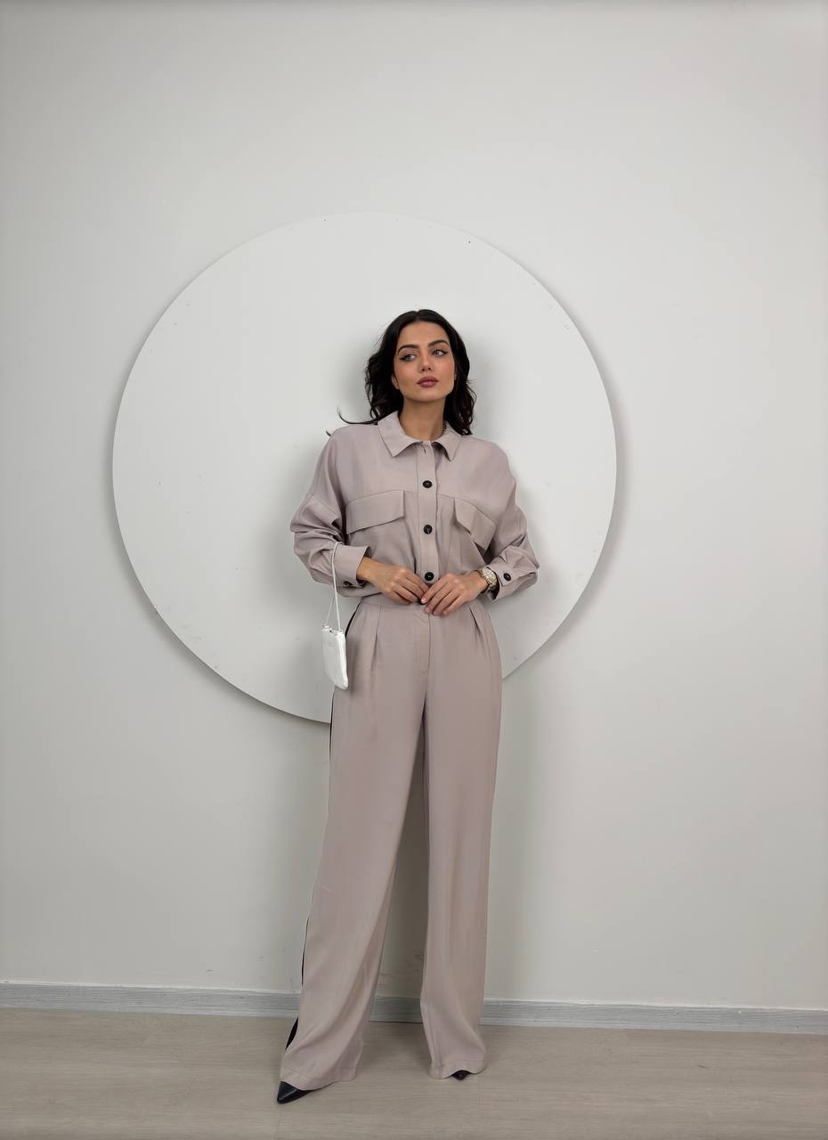 Compleu casual damă Erika gri cu bluza lejeră și pantaloni comozi