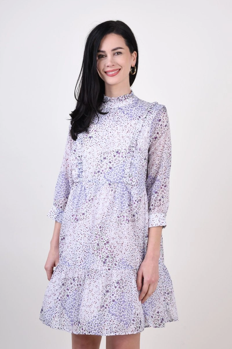 Rochie albă midi elegantă cu imprimeu floral – lejeră și feminină