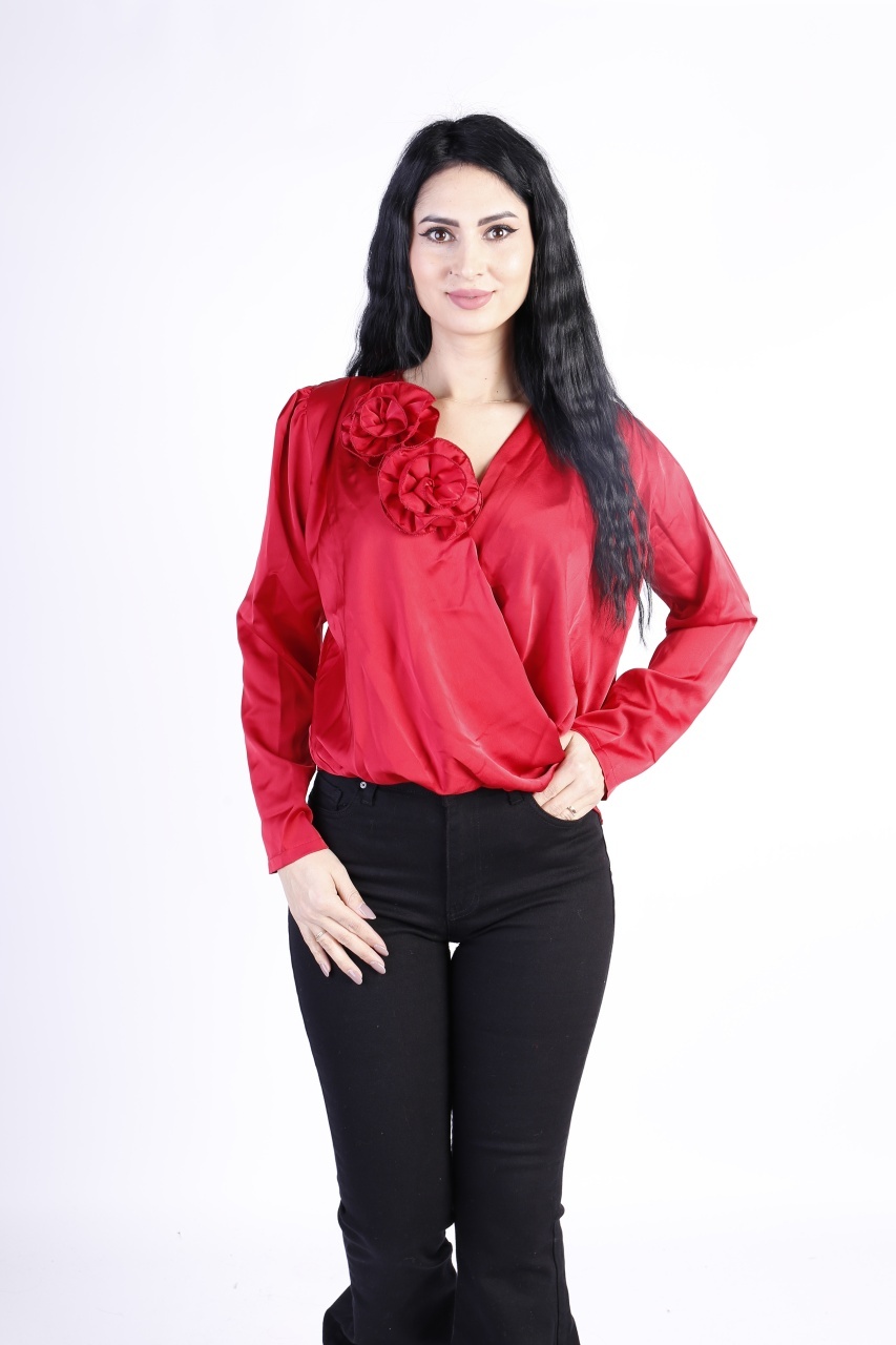 Camasa eleganta din satin cu detalii florale Rosu