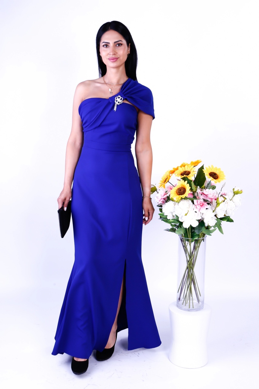 Rochie Albastra Elisee Elegantă Lungă cu Broșă – Stil Glamour