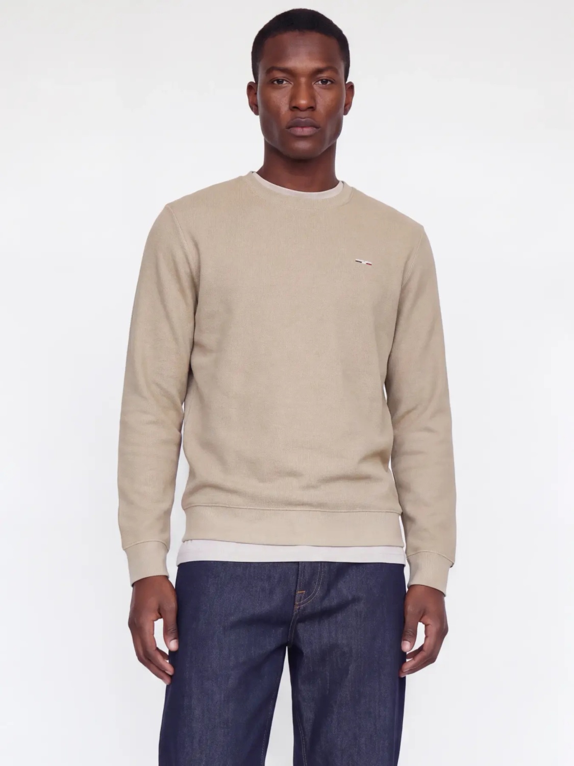 Jack & Jones Pulover barbati din bumbac organic, decolteu la baza gatului, Regular Fit, JPRBLUALVES, Bej (SELECTATI MARIMEA: L)