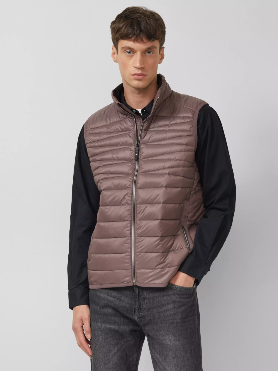 s.Oliver Vesta matlasata barbati, cu guler inalt, croiala Regular fit, Pruna (SELECTATI MARIMEA: 2XL)