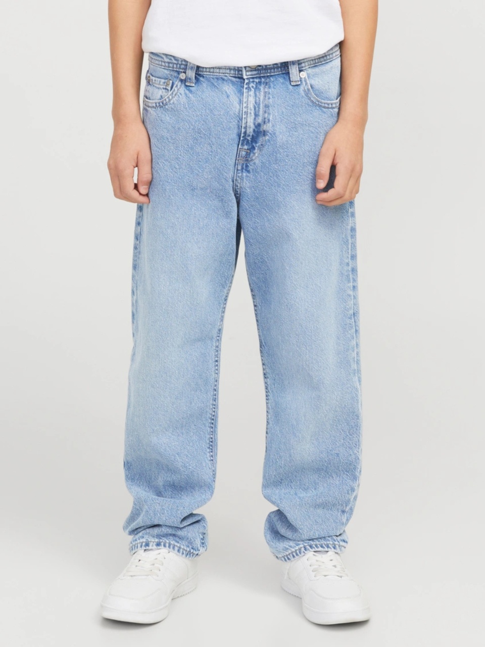 Jack & Jones Blugi baieti, CHRIS, cu talie inalta si croiala Relaxed fit, Albastru deschis (SELECTATI MARIMEA: 140 cm)