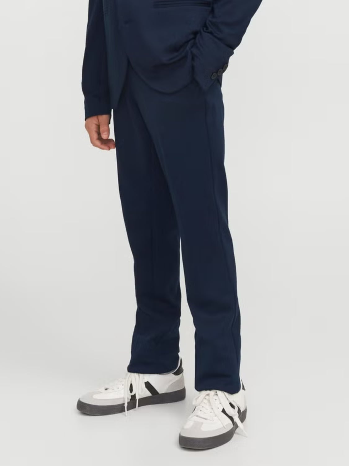 Jack & Jones Pantaloni baieti, JJEJAXON, croiala Slim Fit, Bleumarin inchis (SELECTATI MARIMEA: 170 cm)