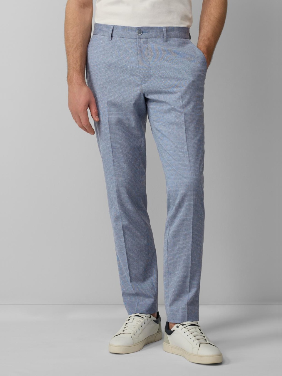 s.Oliver BLACK LABEL Pantaloni costum barbati cu model fin si croiala Slim Fit, Albastru deschis (SELECTATI MARIMEA: 56)