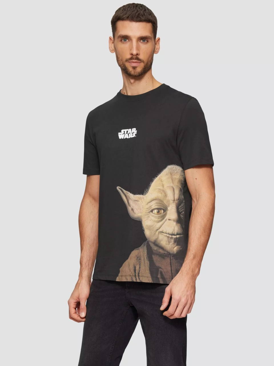 s.Oliver Tricou barbati cu imprimeu text Star Wars, la baza gatului, croiala Regular Fit, Negru (SELECTATI MARIMEA: M)