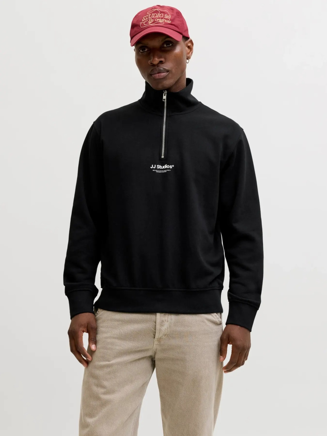 Jack & Jones Bluza barbati, cu guler inalt si fermoar la baza gatului, din amestec de bumbac, Relaxed Fit, Negru (SELECTATI MARIMEA: XL)