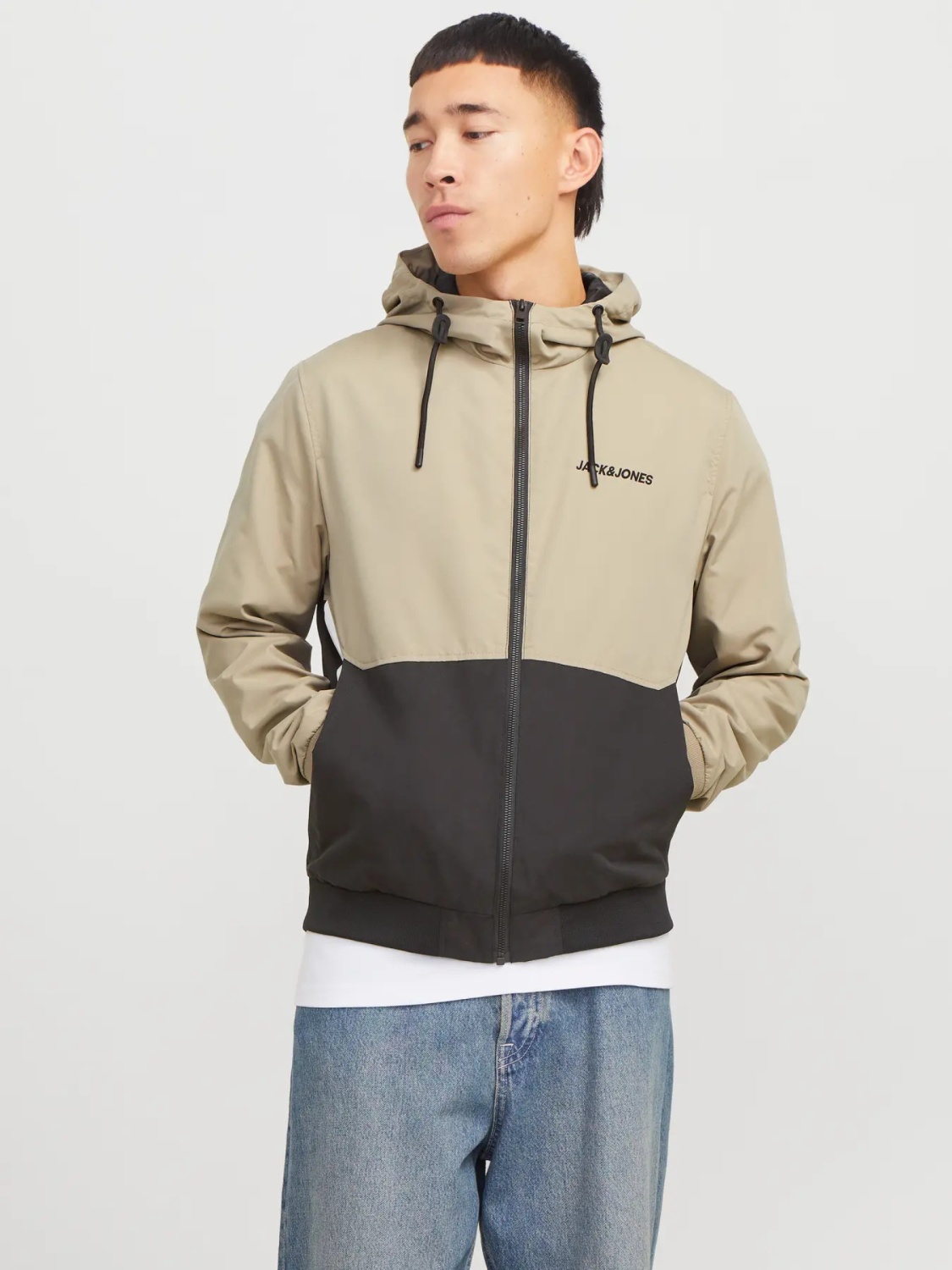 Jack & Jones Jacheta bomber cu gluga, JJERUSH HOOD, Bej/Negru (SELECTATI MARIMEA: 2XL)