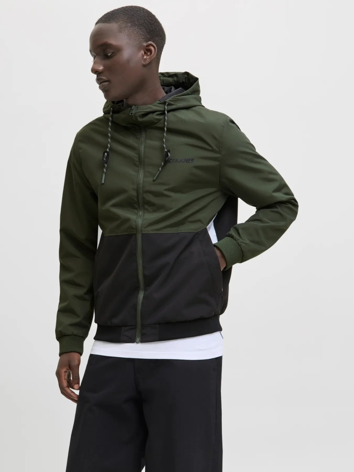 Jack & Jones Jacheta bomber cu gluga, JJERUSH HOOD, Verde inchis/Negru (SELECTATI MARIMEA: S)