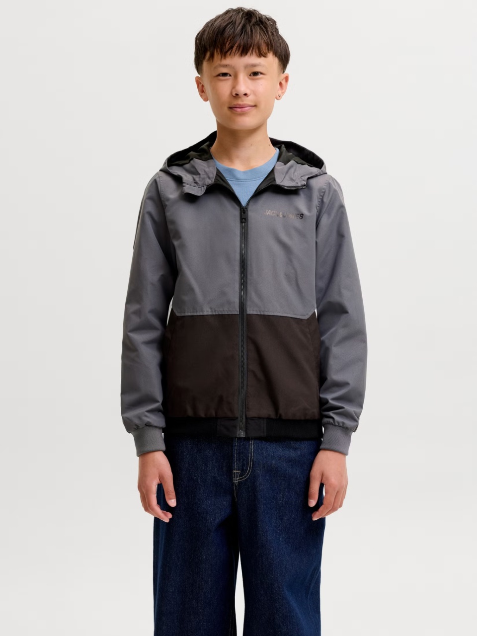 Jack & Jones Jacheta softshell, baieti, cu gluga, Regular fit, Gri inchis (SELECTATI MARIMEA: 152 cm)