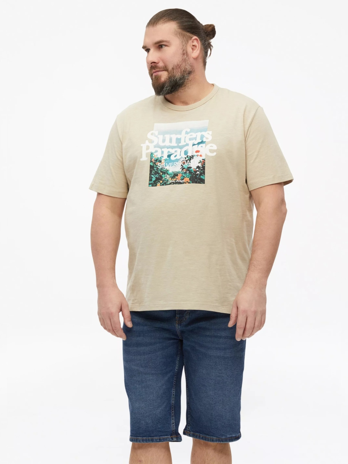 s.Oliver Big Sizes Tricou barbati big sizes cu imprimeu foto si decolteu la baza gatului, Crem (SELECTATI MARIMEA: 2XL)