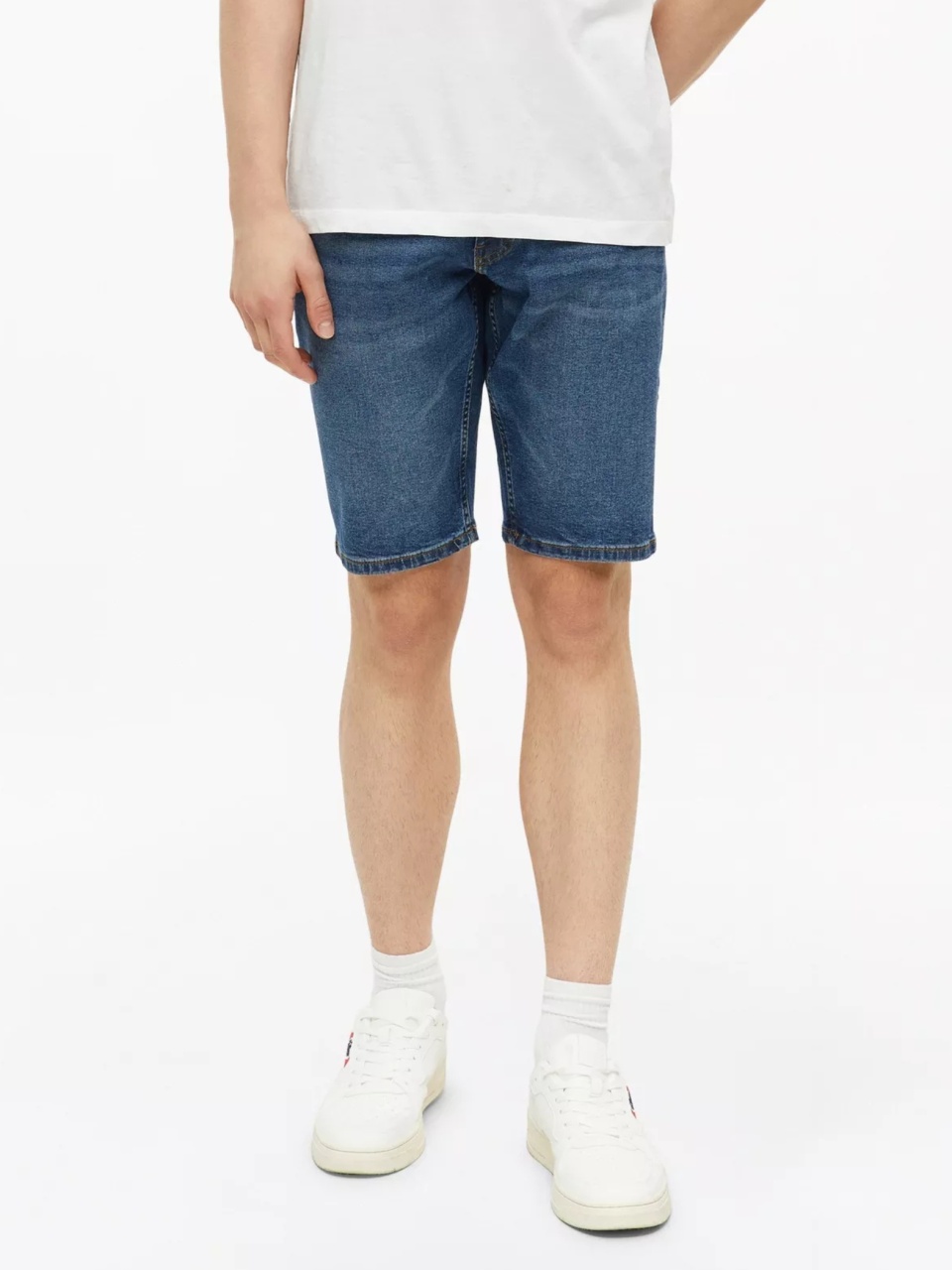 s.Oliver Pantaloni scurti de blug barbati, din bumbac, cu talie medie, Regular fit, Albastru (SELECTATI MARIMEA: 32)