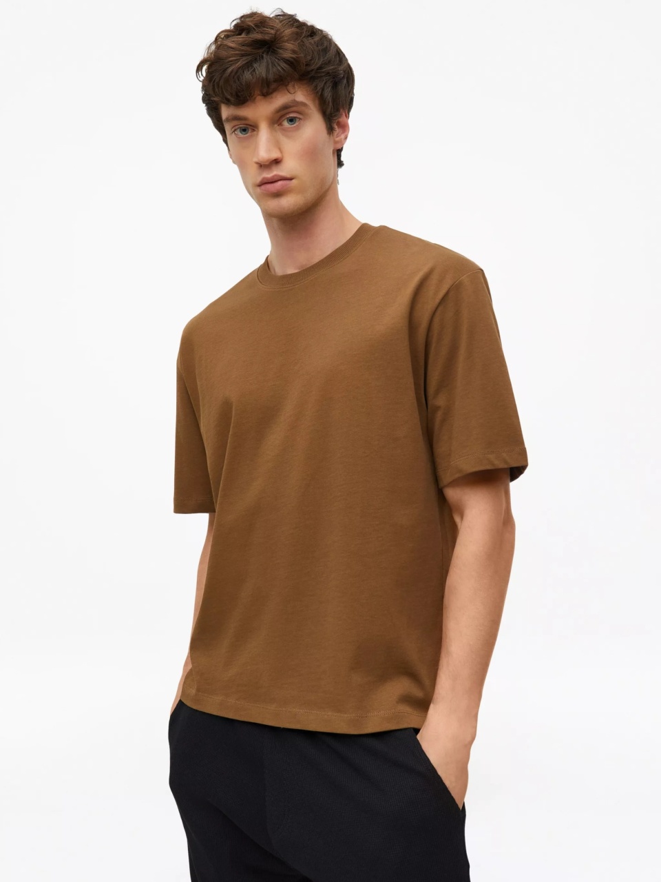 s.Oliver Tricou barbati la baza gatului, din jerseu gros de bumbac, Modern fit, Maro (SELECTATI MARIMEA: 3XL)