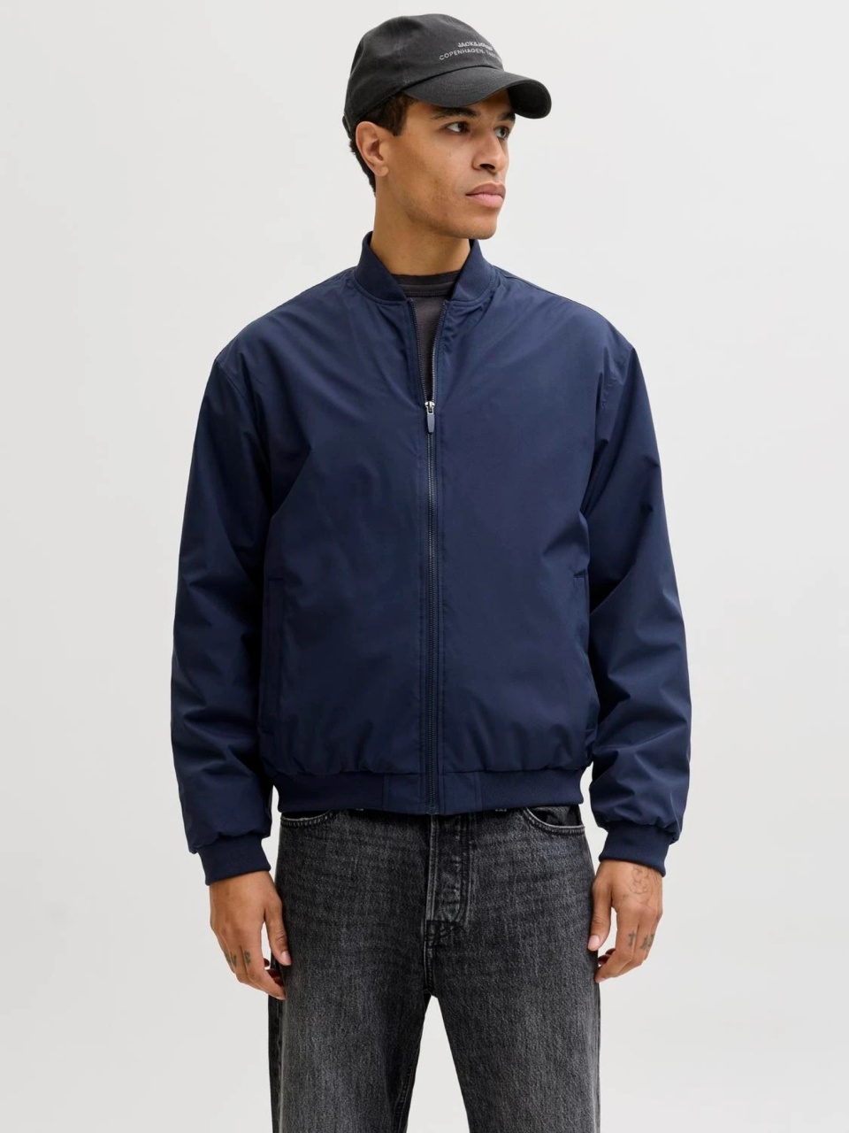 Jack & Jones, Jacheta bomber, barbati, cu buzunare oblice fara fermoar, Bleumarin inchis (SELECTATI MARIMEA: XL)