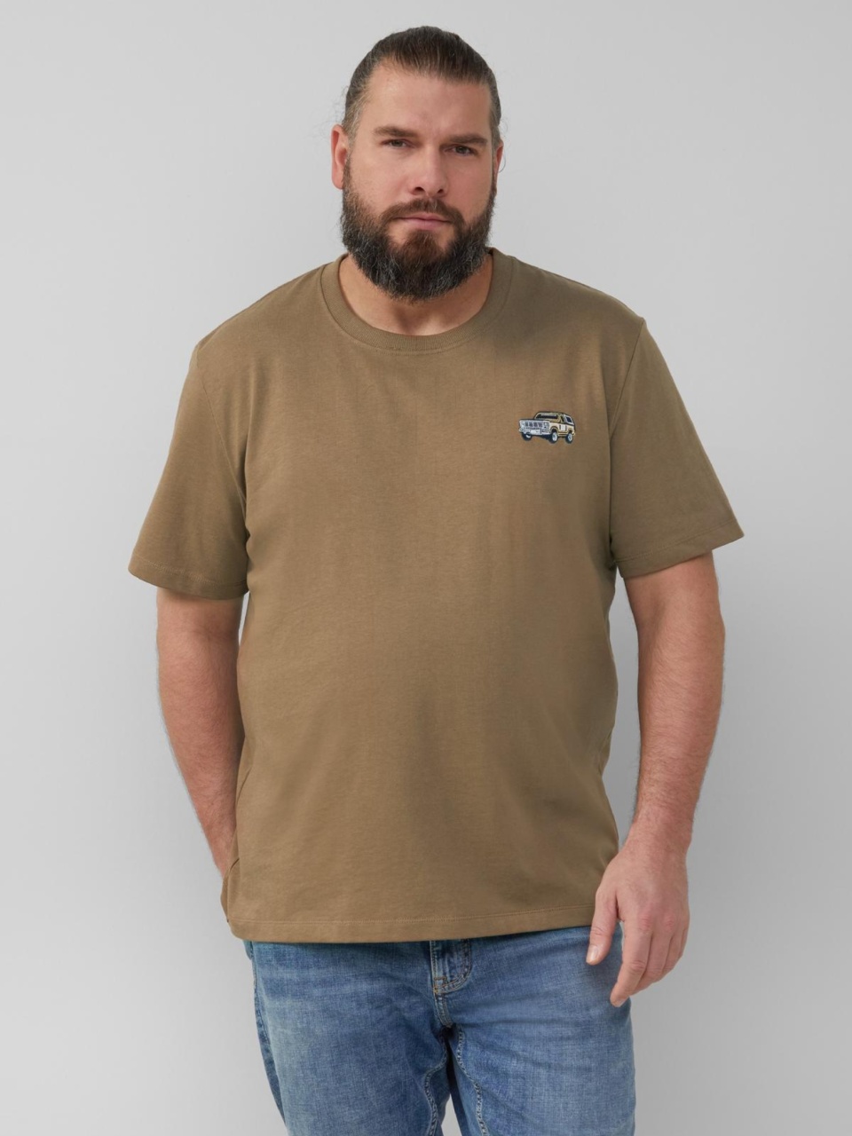 s.Oliver Big Sizes Tricou barbati big sizes cu imprimeu cu logo Ford, decolteu la baza gatului, Maro (SELECTATI MARIMEA: 2XL)