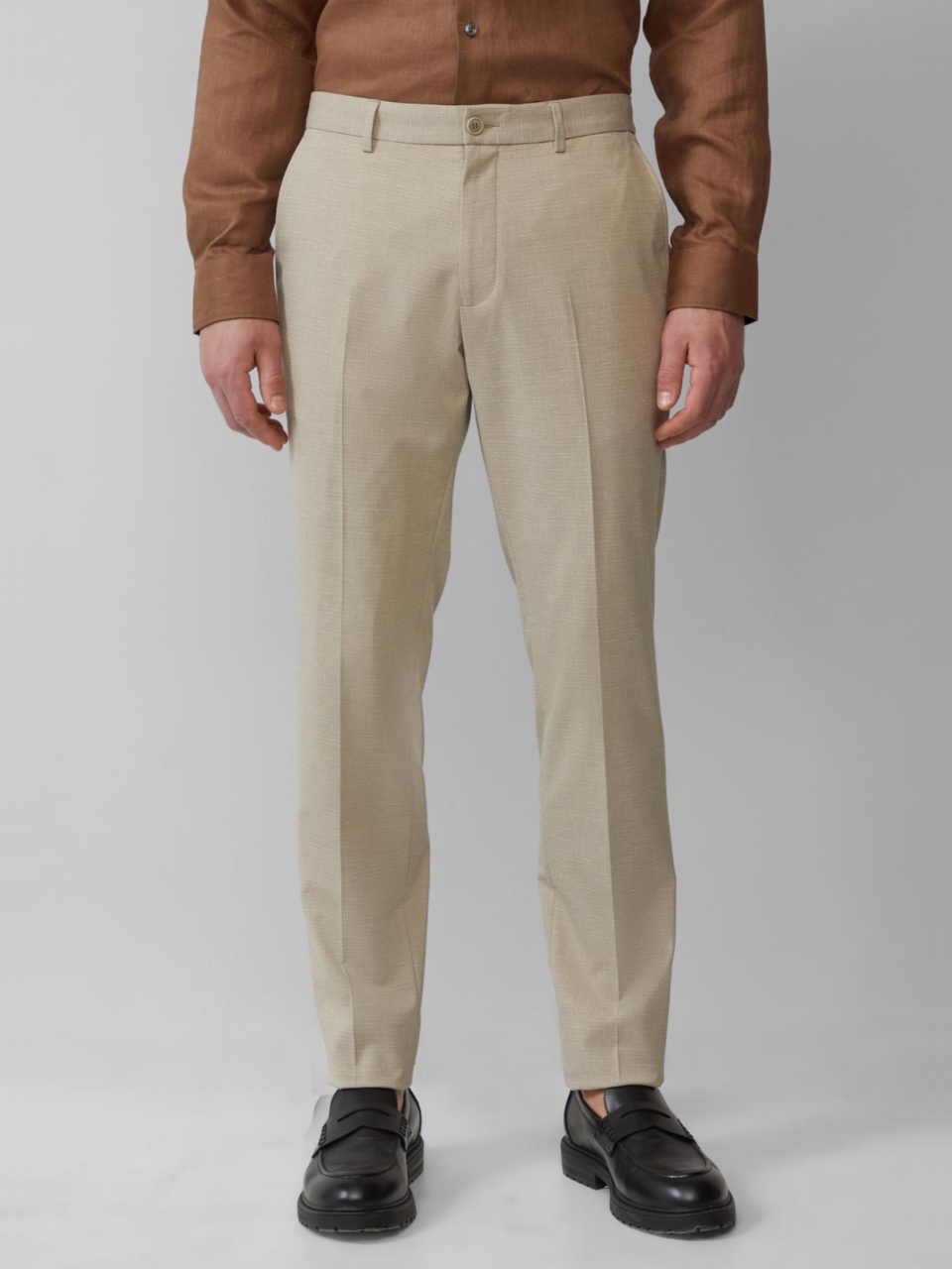 s.Oliver BLACK LABEL Pantaloni costum barbati cu model fin si croiala Slim Fit, Maro deschis (SELECTATI MARIMEA: 52)