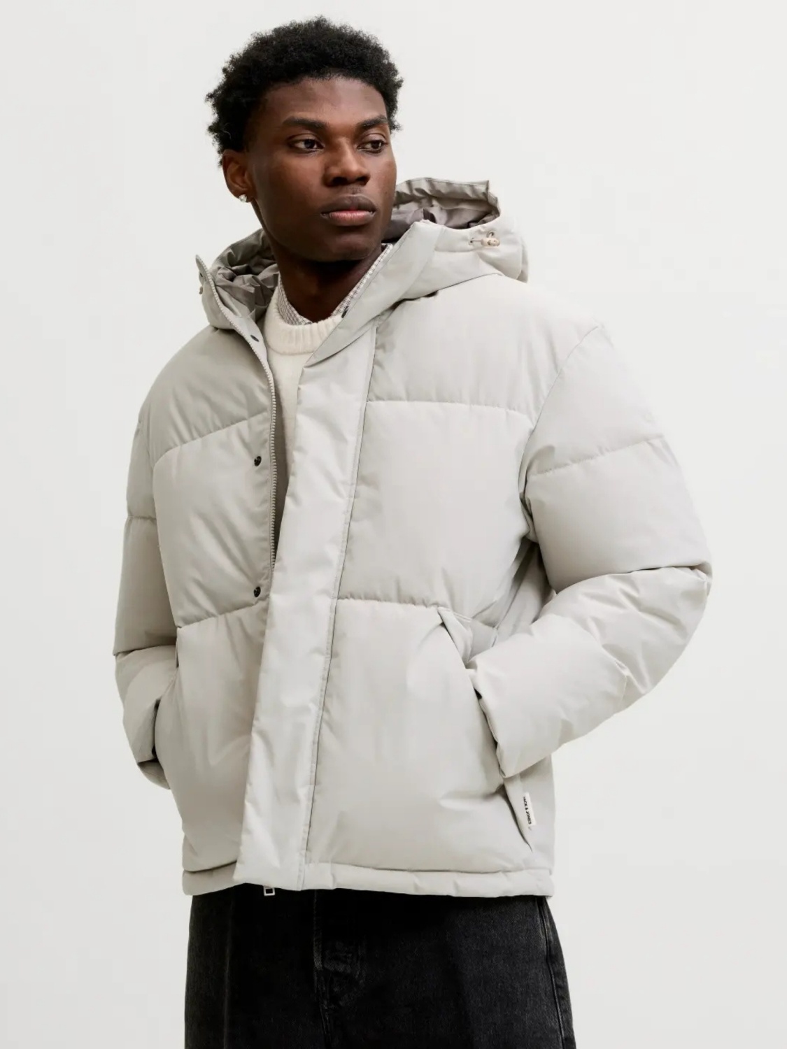 Jack & Jones Geaca barbati, PUFFER, cu gluga, JJESOHO, Bej deschis (SELECTATI MARIMEA: M)