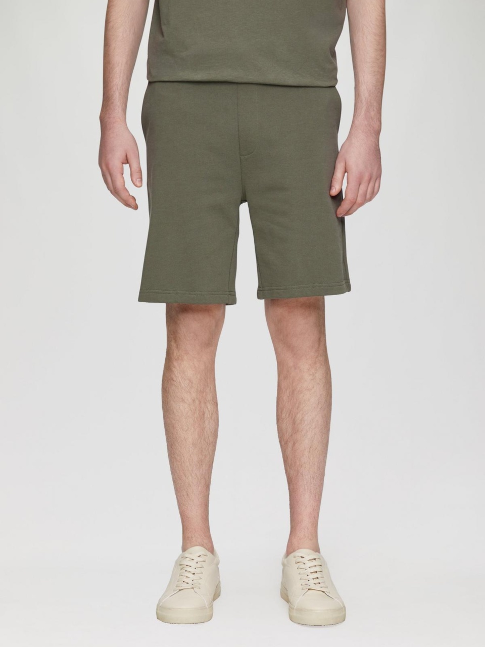 Q/S by s.Oliver Pantaloni scurti sport, barbati, cu talie medie si croiala Regular Fit, Verde (SELECTATI MARIMEA: 2XL)