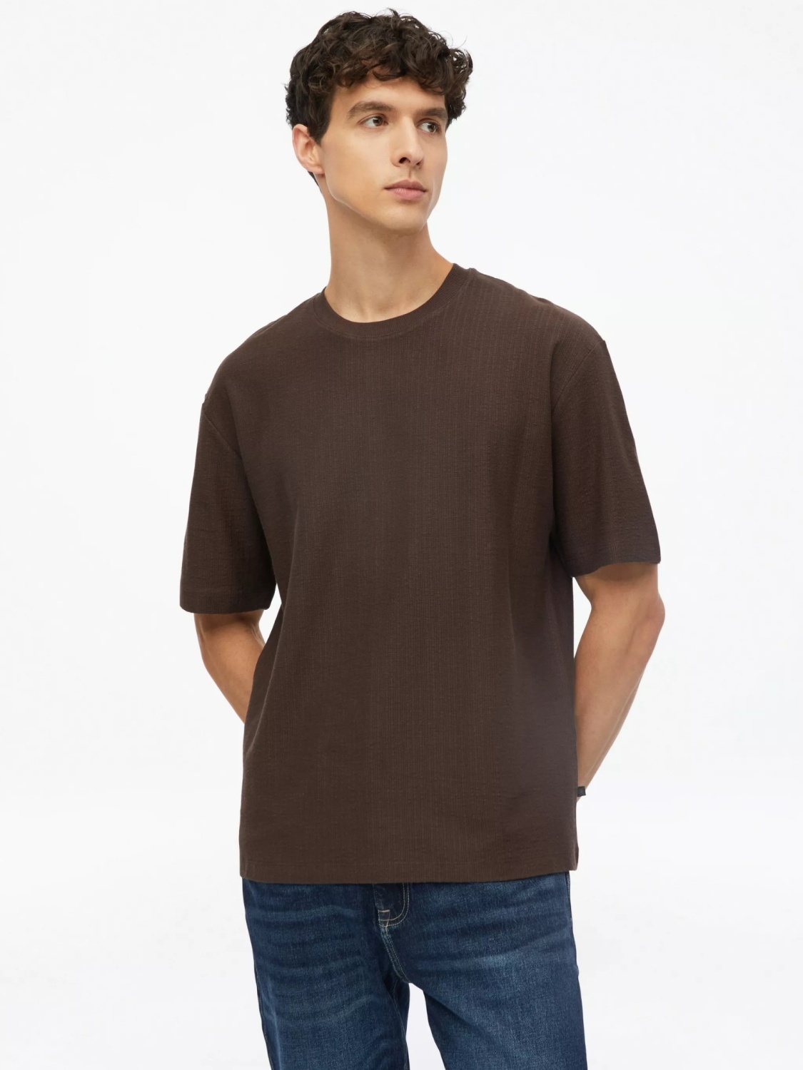 s.Oliver Tricou barbati, la baza gatului, din bumbac, Relaxed Fit, Maro inchis (SELECTATI MARIMEA: 3XL)