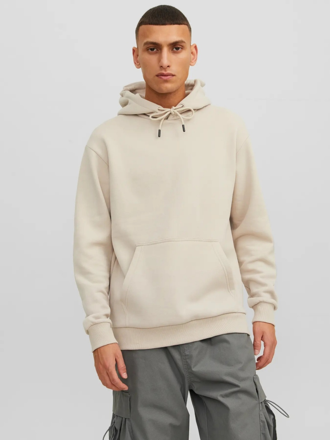 Jack & Jones Hanorac barbati, cu buzunar tip marsupiu, Relaxed Fit, JJEBRADLEY, Bej (SELECTATI MARIMEA: 2XL)