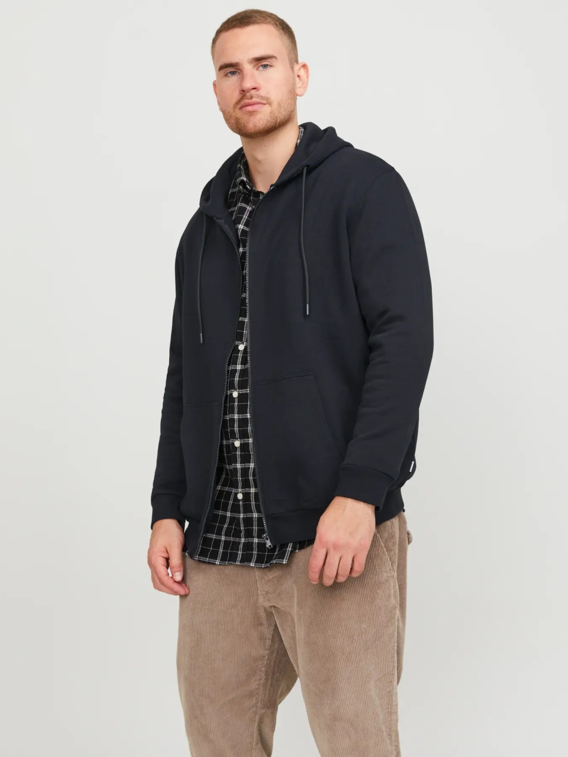 Jack & Jones Plus Hanorac cu fermoar, barbati big sizes, Relaxed Fit, JJEBRADLEY, Negru (SELECTATI MARIMEA: 8XL)