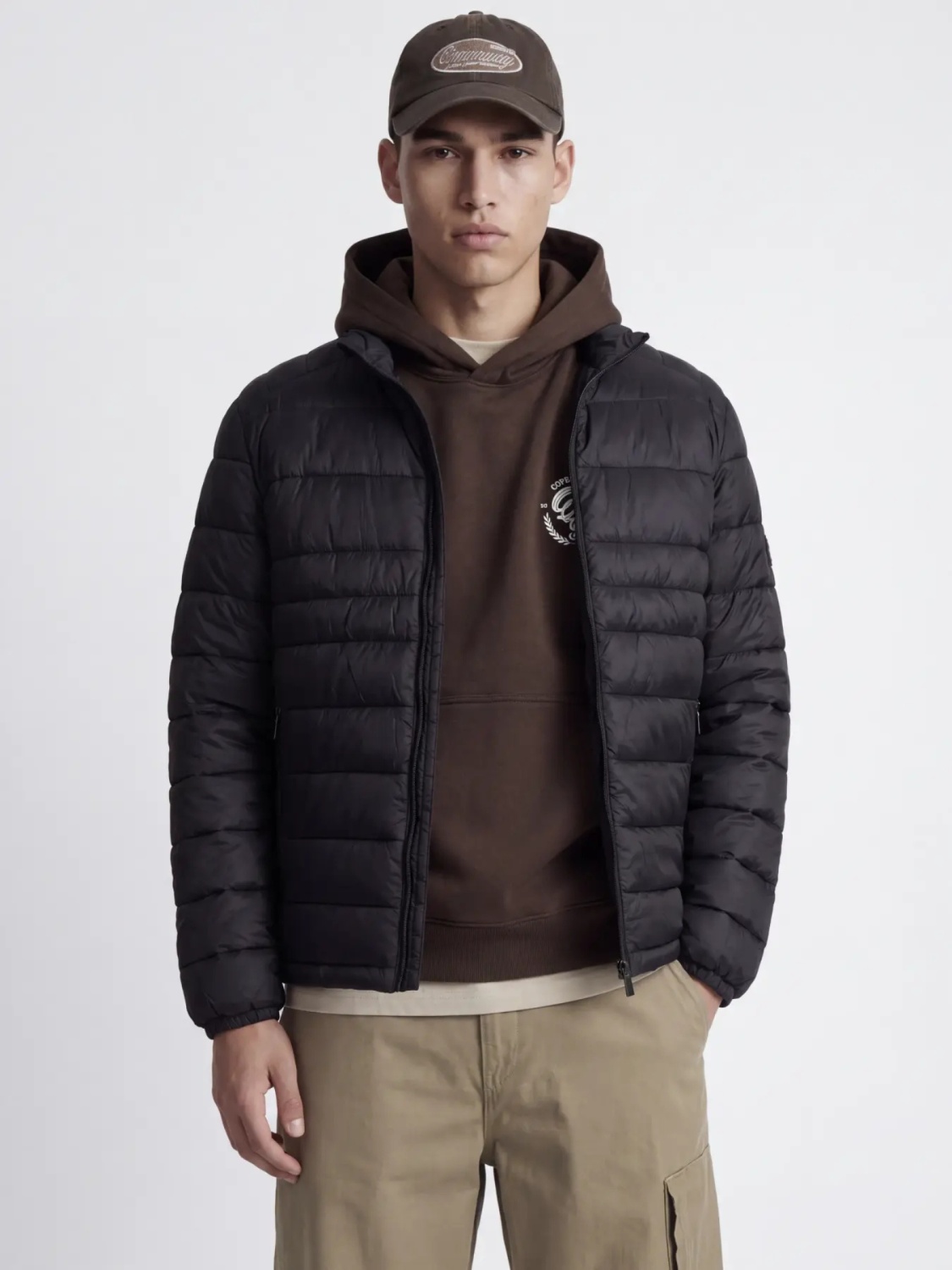 Jack & Jones Jacheta matlasata, barbati, fara gluga, Regular fit, JJEKINGSLEY, Negru (SELECTATI MARIMEA: M)