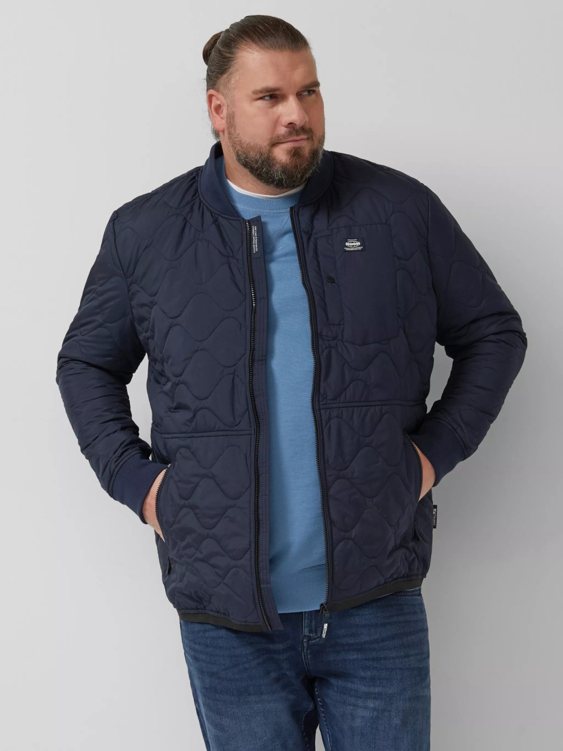 s.Oliver Big Size Jacheta bomber, barbati big sizes, cu guler tricotat si model in valuri, Bleumarin inchis (SELECTATI MARIMEA: 5XL)
