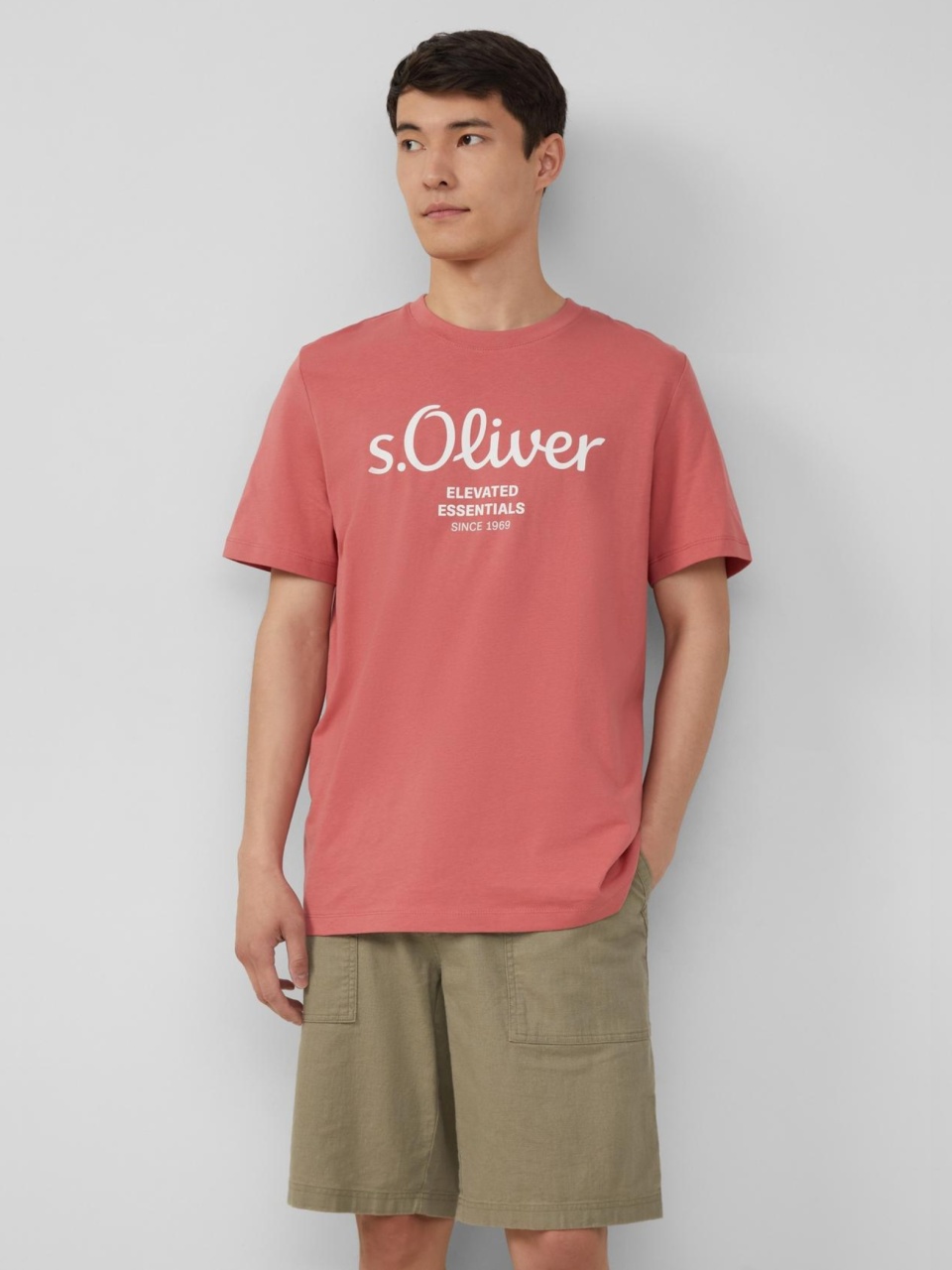 s.Oliver Tricou barbati cu imprimeu cu logo si decolteu la baza gatului, Regular fit, Roz prafuit (SELECTATI MARIMEA: S)