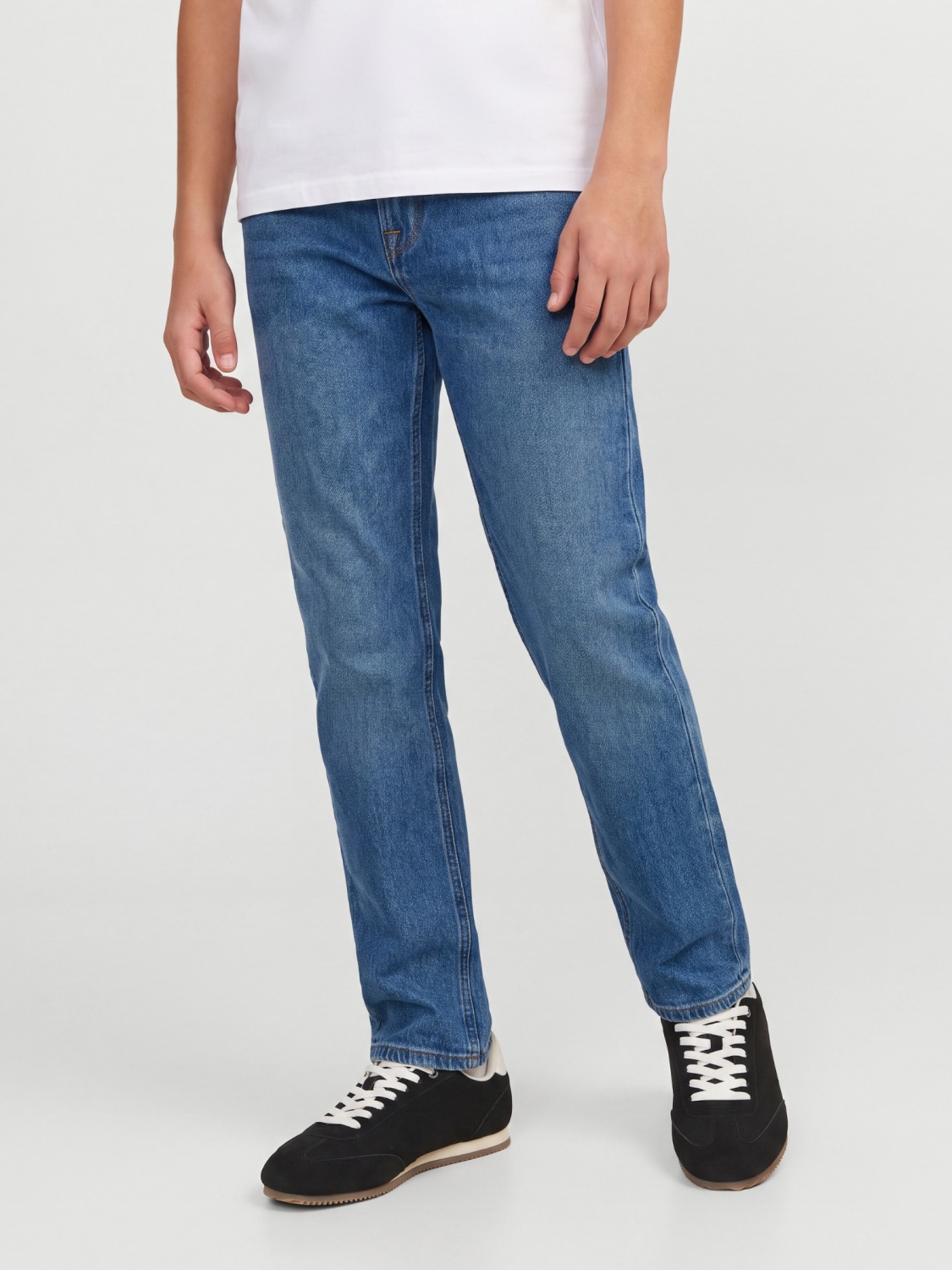 Jack & Jones Blugi baieti, CHRIS, cu talie medie si croiala Relaxed Fit, Albastru (SELECTATI MARIMEA: 164 cm)