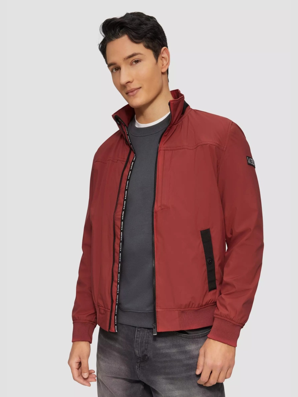 s.Oliver Jacheta barbati tip aviator cu bata elastica, Rosu inchis (SELECTATI MARIMEA: S)